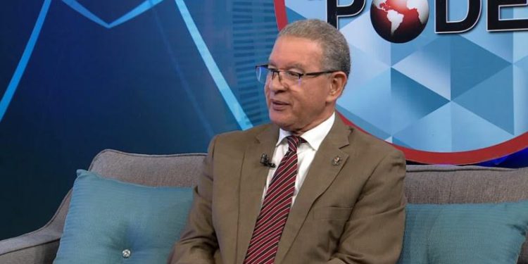 Wilson Gómez Ramírez, presidente del Instituto Duartiano y ex magistrado del Tribunal Constitucional