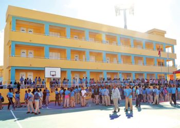 Hoy se reinician las clases y comienza piloto del plan de movilidad escolar