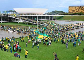 Bolsonaristas invaden el Congreso brasileño en manifestación contra Lula